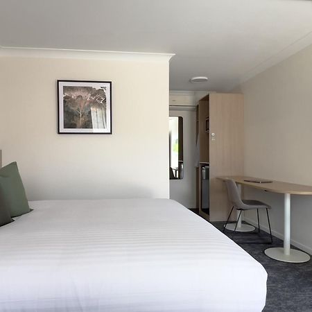 The Phoenix Artesian Spa Resort And Accommodation Moree Exterior photo