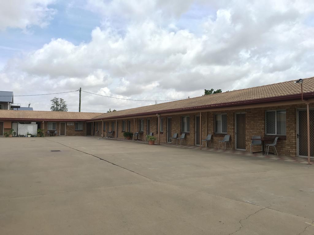 The Phoenix Artesian Spa Resort And Accommodation Moree Exterior photo